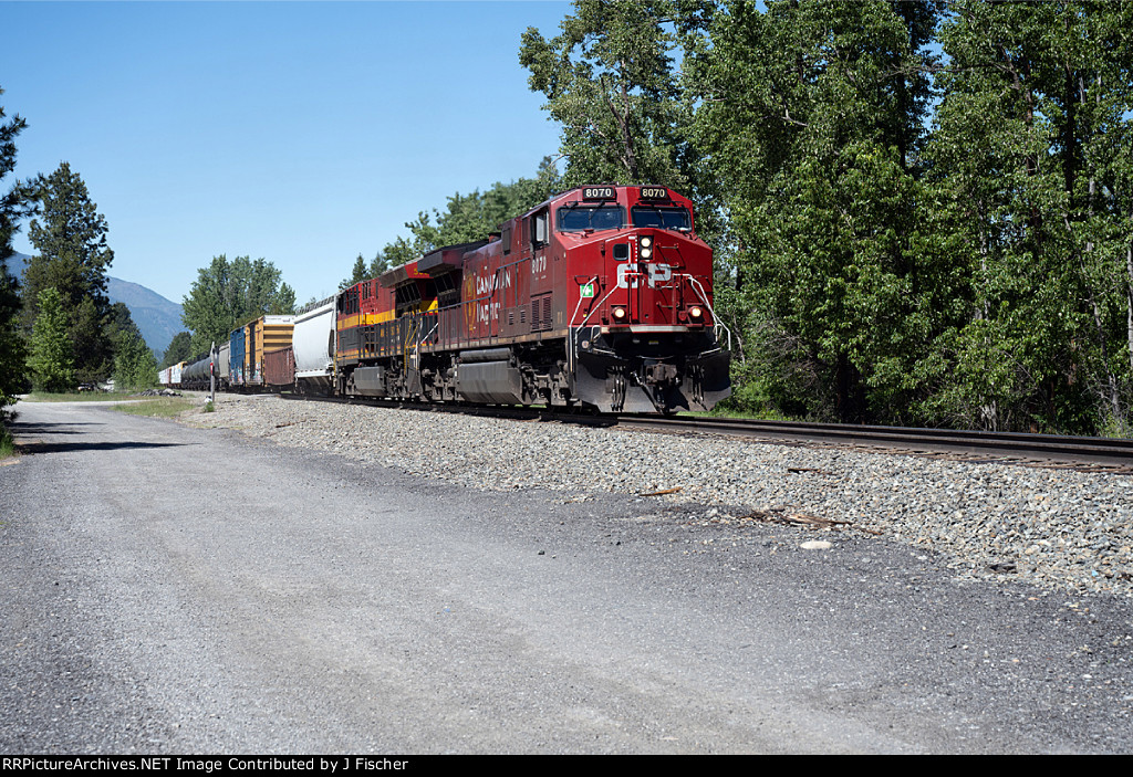 CP 8070